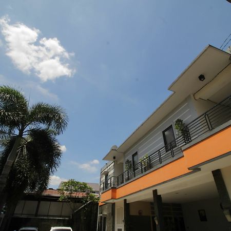 فندق Reddoorz @ Pangeran Antasari 2 تْشيلانداك المظهر الخارجي الصورة