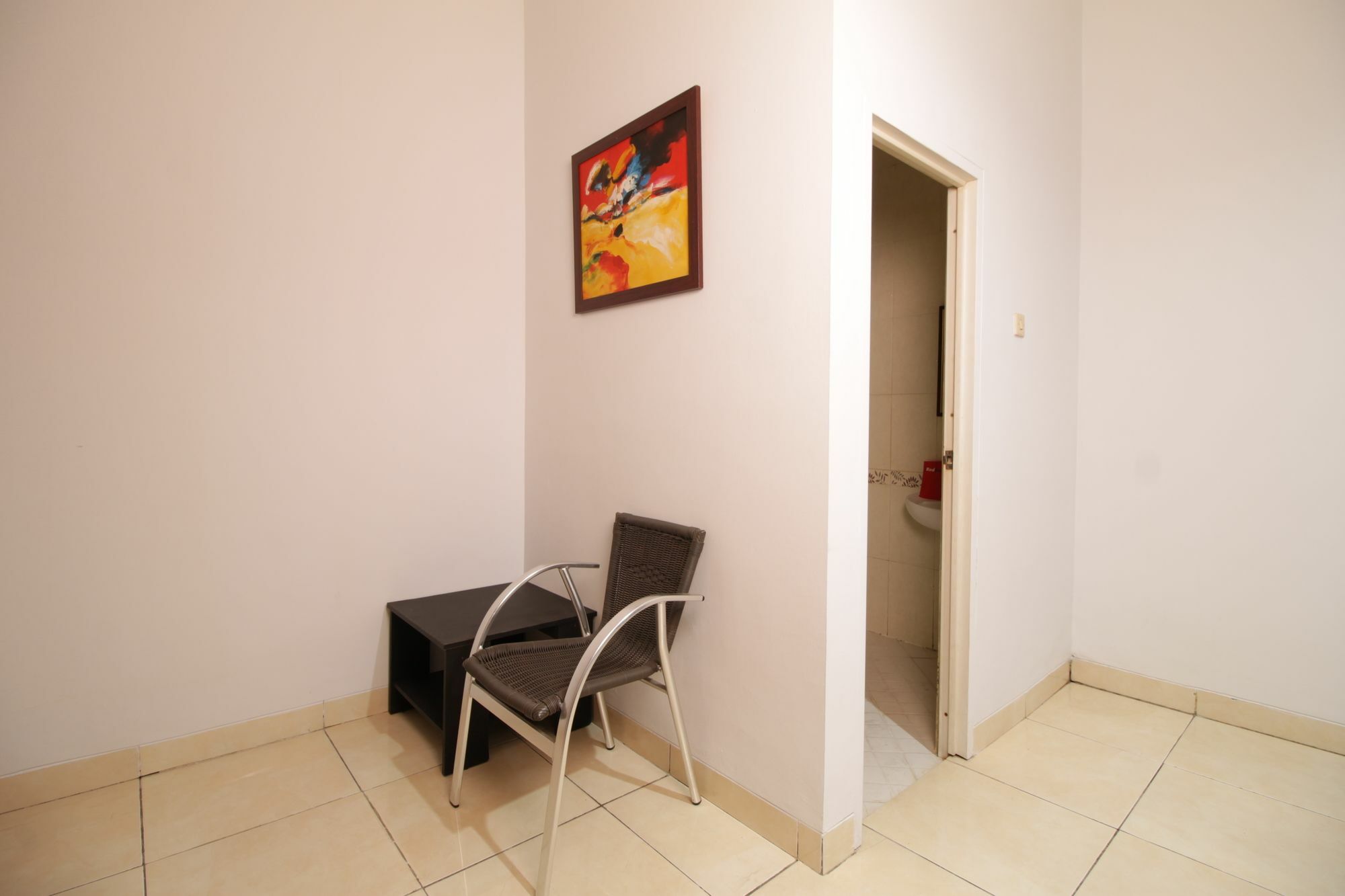 فندق Reddoorz @ Pangeran Antasari 2 تْشيلانداك المظهر الخارجي الصورة
